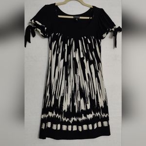 enfocus studio Woman's dress Black‎ And White Size 4